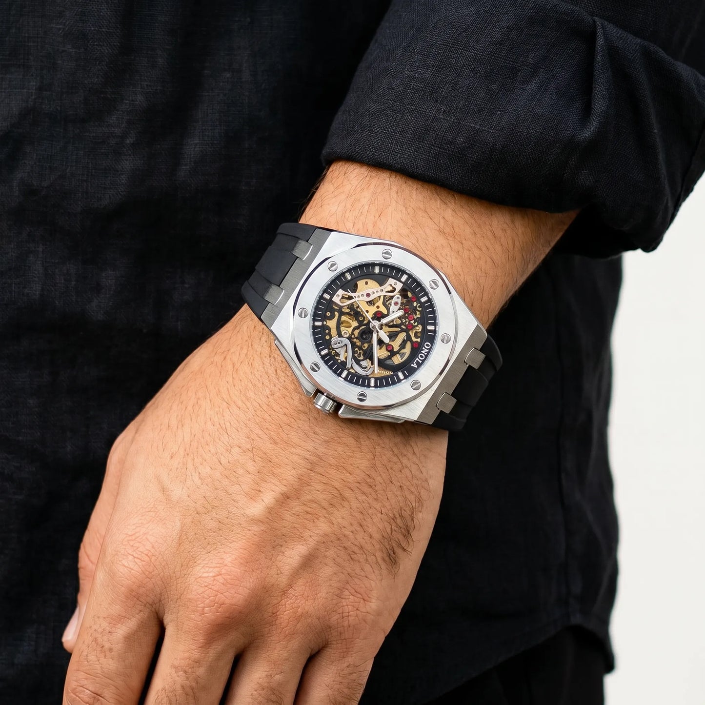 Varrene® Obsidian Crest, men's automatic watch, view 2